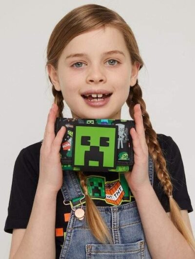 449501 black alt1 l 1