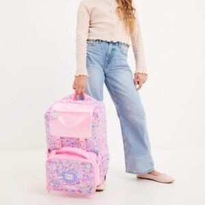 456685_pink_alt_l-e1752710241863-1.jpg