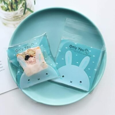 Snack Bags with Blue Bunny Design – Small (100 pcs)