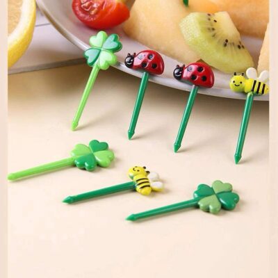 Clover & Ladybug Lunchbox Picks – 12 pcs Cute Fruit Forks for Kids