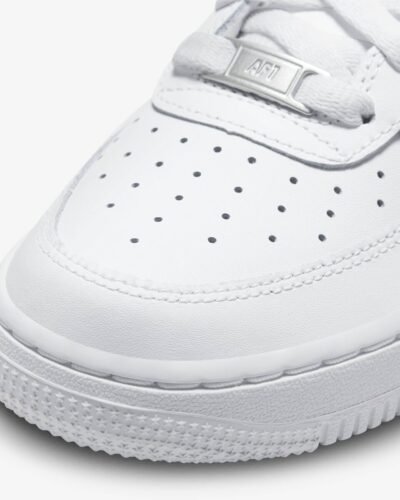 Nike Air Force 1 LE