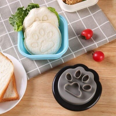 Paw Print Sandwich Cutter – Kids Bread & Toast Mold