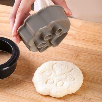 Paw Print Sandwich Cutter – Kids Bread & Toast Mold