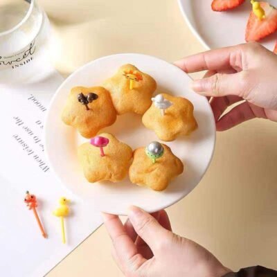 Cartoon Space & Star Lunchbox Picks – (8 pcs)