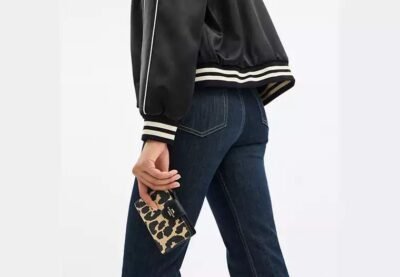 Medium Corner Zip Wallet With Leopard Print