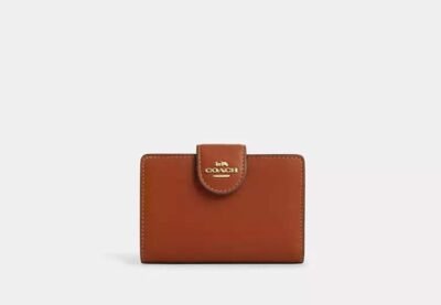 Medium Corner Zip Wallet