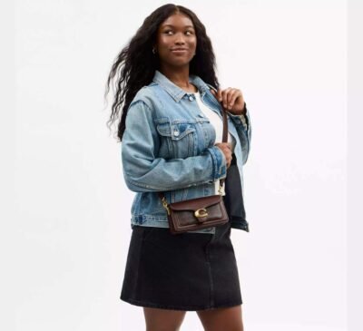 Tabby Shoulder Bag 20 In Signature Canvas