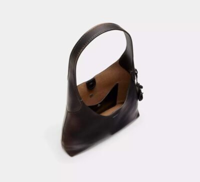 Brooklyn Shoulder Bag 28 In Loved Leather