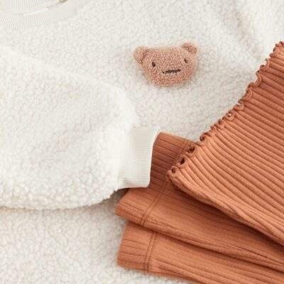 Cream Teddy Borg Sweatshirt and Flare Leggings Set