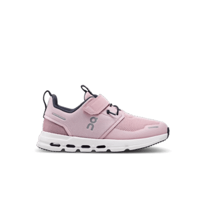 On Cloud Play Zephyr | White