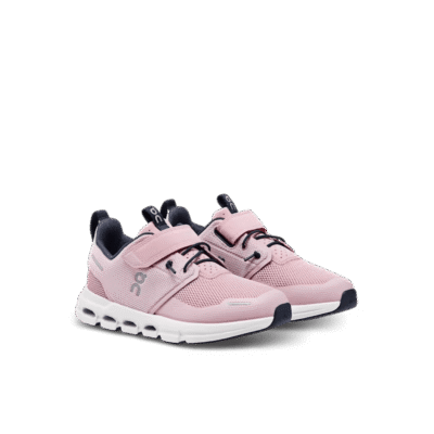 On Cloud Play Zephyr | White