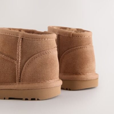 Tan Brown Water Repellent Standard Fit (F) Suede Pull On Boots