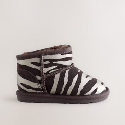 Silver Zebra Water Repellent Standard Fit (F) Suede Pull On Boots