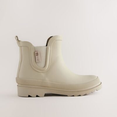 Neutral Chelsea Wellies