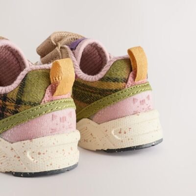 Multi Standard Fit (F) Elastic Lace Touch Fasten Trainers