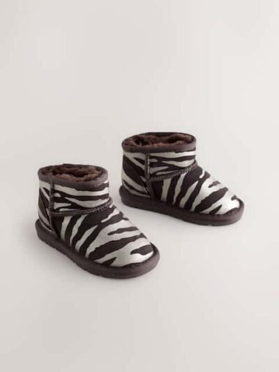 Silver Zebra Water Repellent Standard Fit (F) Suede Pull On Boots