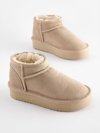 Neutral Standard Fit (F) Flatform Mini Warm Lined Water Repellent Suede Pull-On Boots