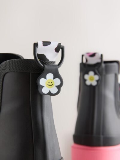 Black Chelsea Wellies