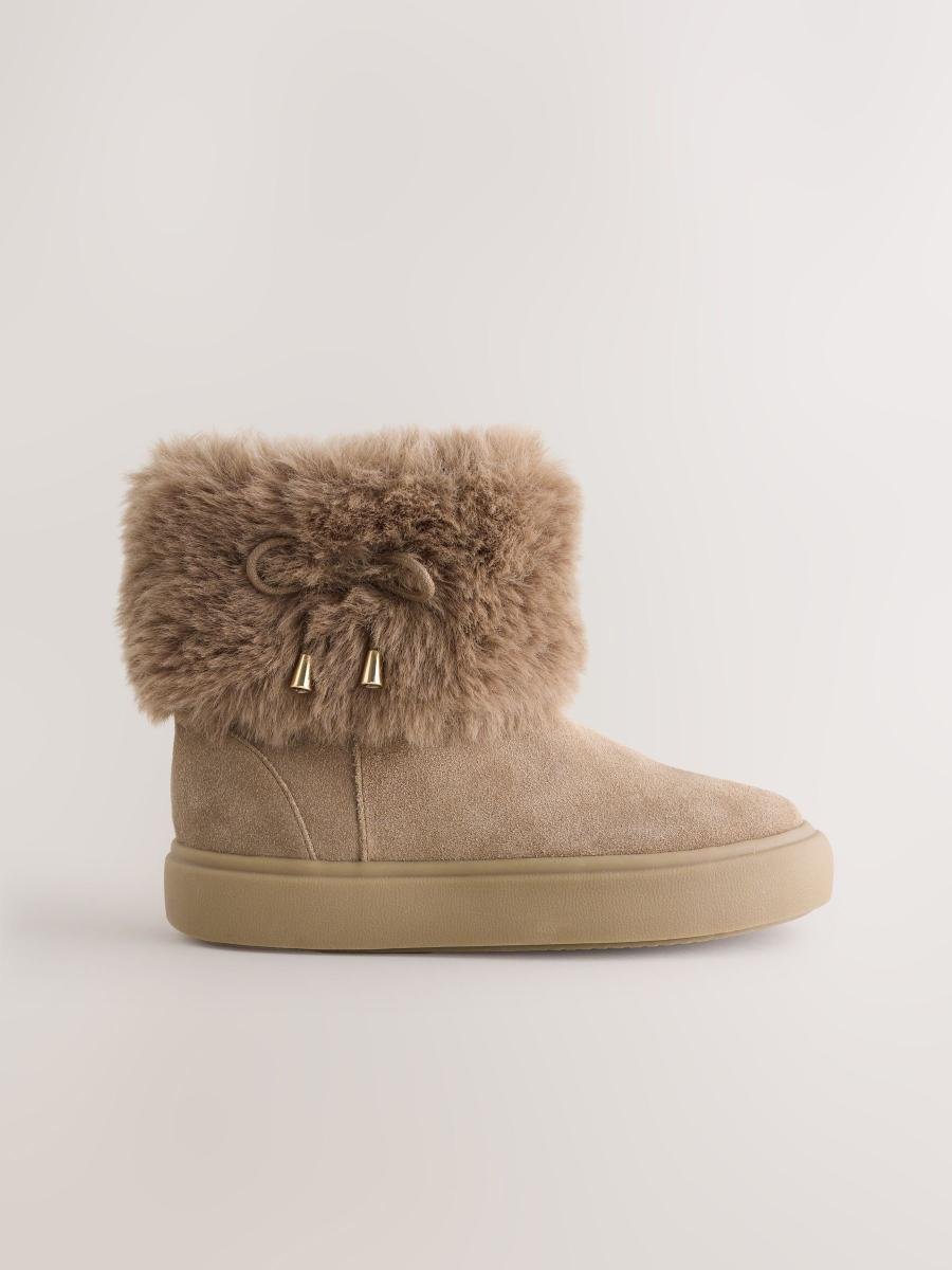 Tan Brown Water Repellent Suede Boots