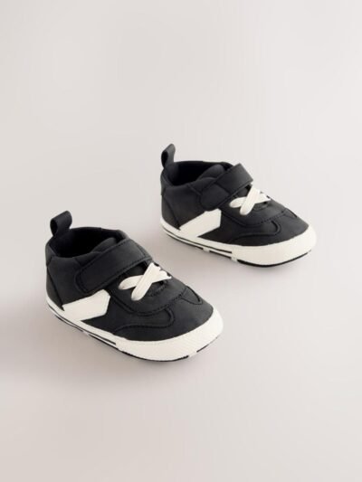 Black/White Baby Touch Fastening Elastic Lace Chevron Trainers
