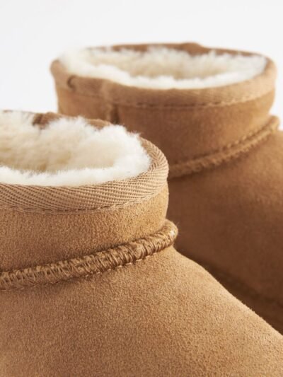 Tan Brown Standard Fit (F) Flatform Mini Warm Lined Water Repellent Suede Pull-On Boots