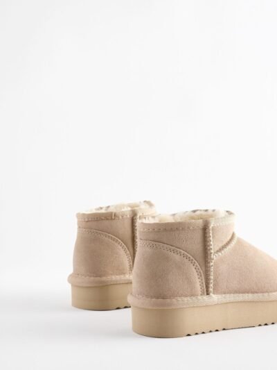 Neutral Standard Fit (F) Flatform Mini Warm Lined Water Repellent Suede Pull-On Boots