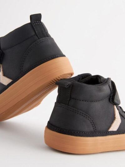 Black Wide Fit (G) Elastic Lace Touch Fastening Chevron Boots