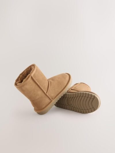 Tan Brown Water Repellent Suede Pull On Boots