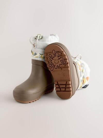 Neutral Brown Bear Scene Quilted Cuff Wellies