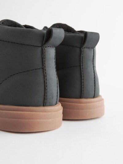 Black with Gum Sole Standard Fit (F) Warm Lined Touch Fastening Boots