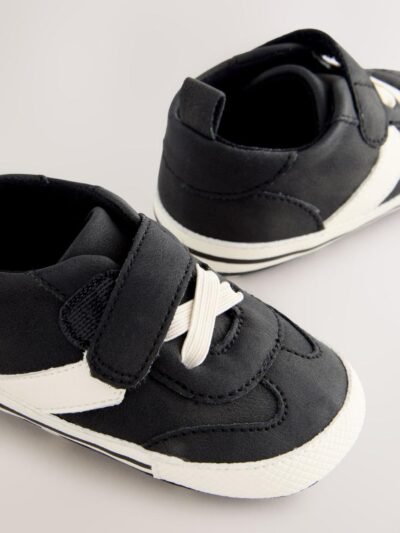 Black/White Baby Touch Fastening Elastic Lace Chevron Trainers
