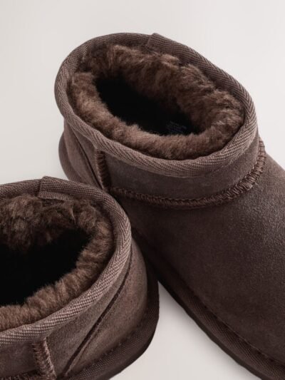 Chocolate Brown Standard Fit (F) Flatform Mini Warm Lined Water Repellent Suede Pull-On Boots
