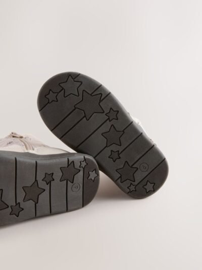 Neutral Bunny Water Repellent Quilted Bow Boots