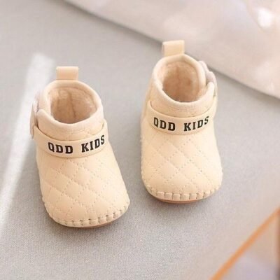 Quilted Bear High-Top Pram Shoes