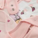 5pk Disney’s Minnie Mouse Bibs