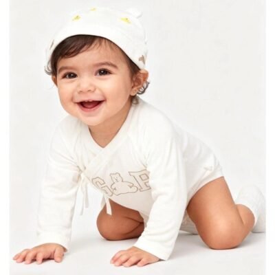 Exclusive Baby Gap Newborn Bear Gift Box Set