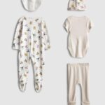 5-Piece Disney’s Winnie the Pooh Newborn Starter Set