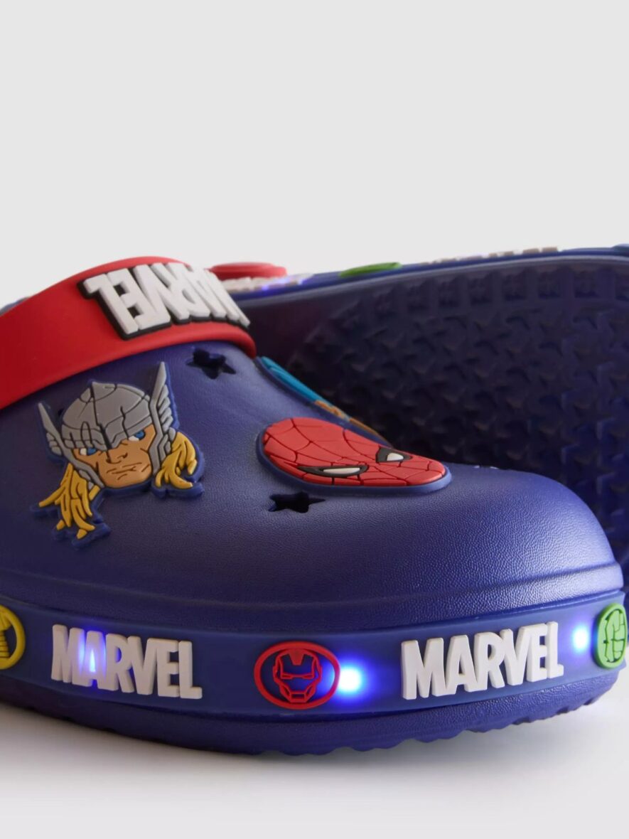 MARVEL Avengers Light Up Clogs 5