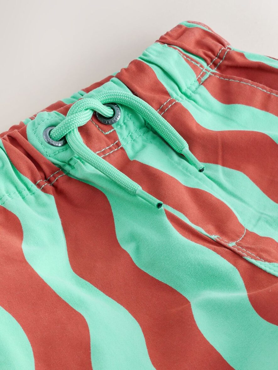 Red Green Wavy Stripe Pull On Shorts 4