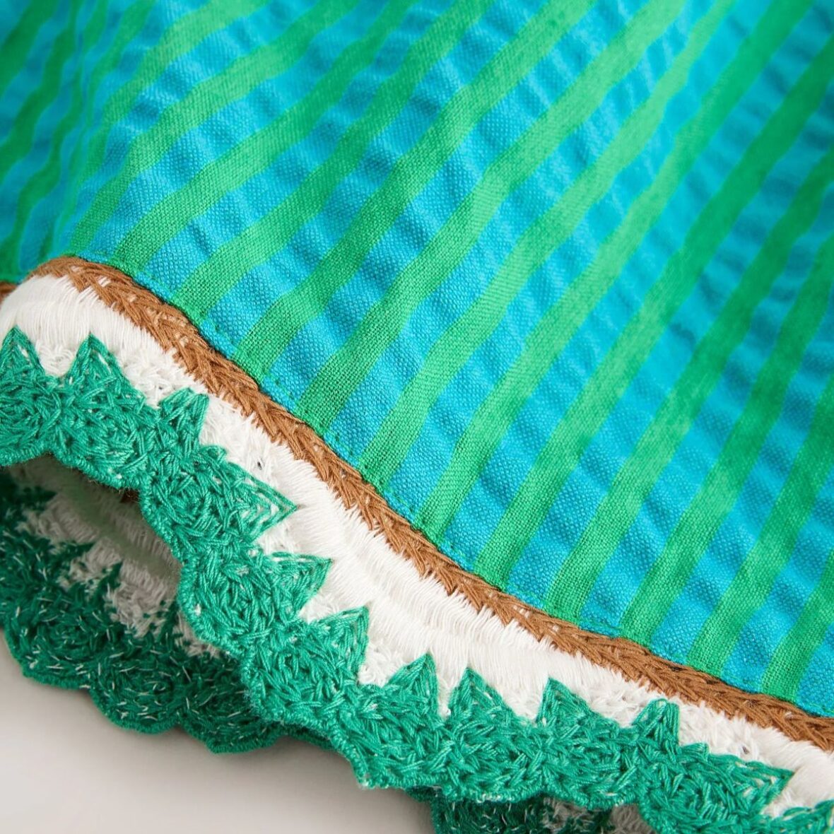 Green Seersucker Stripe Crochet Trim Shorts 3
