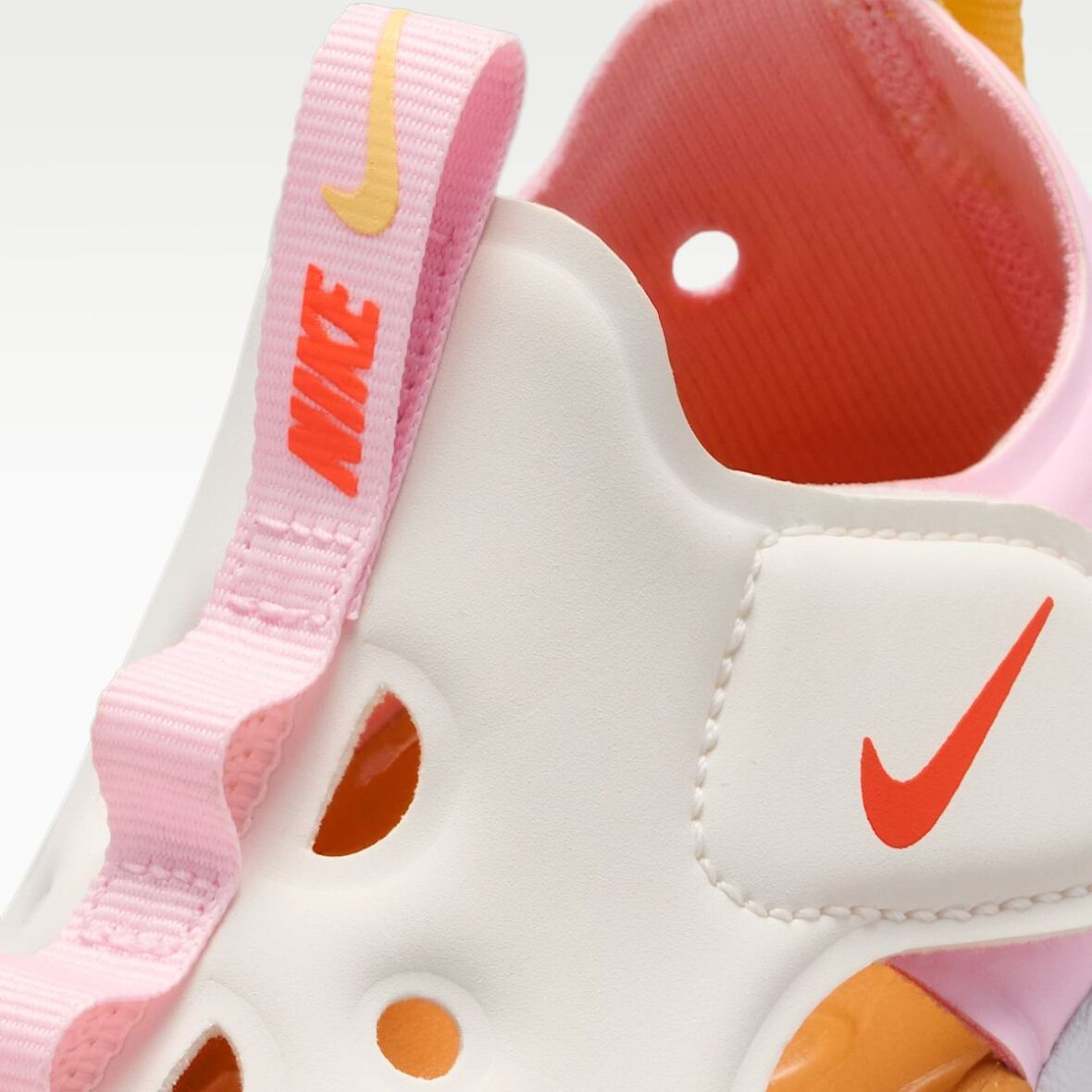 Nike Sunray Protect 4 Kids Sandals Orange White 7