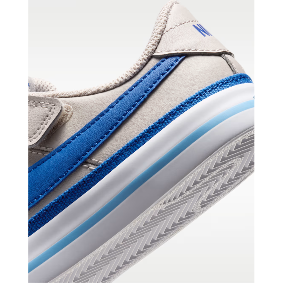 Moon ParticleWhiteFootball BlueGame Royal (8)